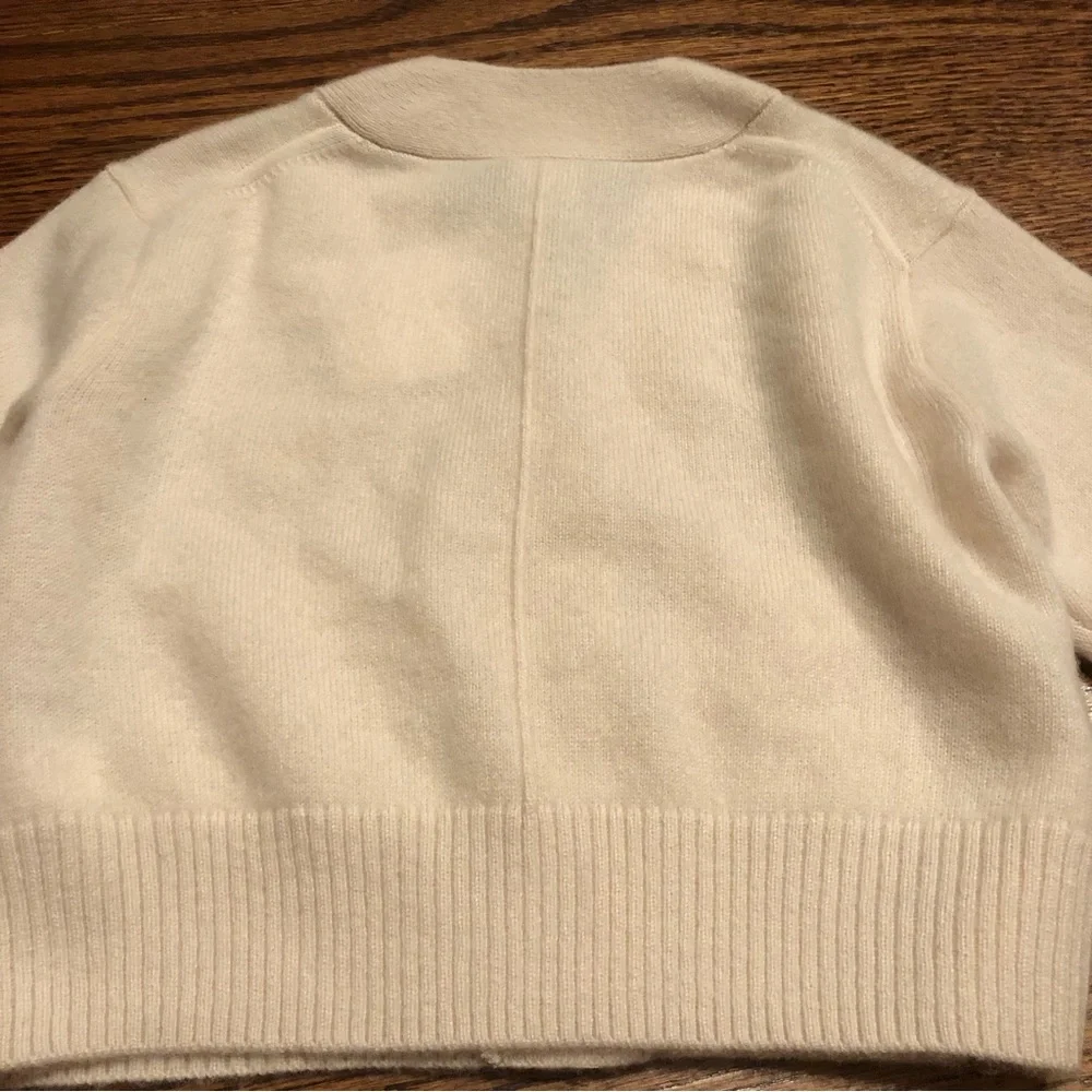 NWOT | Baby Cashmere Cardigan | Banana Republic - Picture 7 of 9